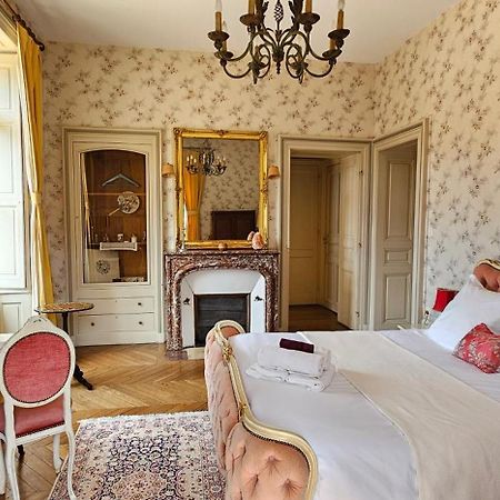 Chateau De Montpatey Bed and Breakfast Couches Exterior foto