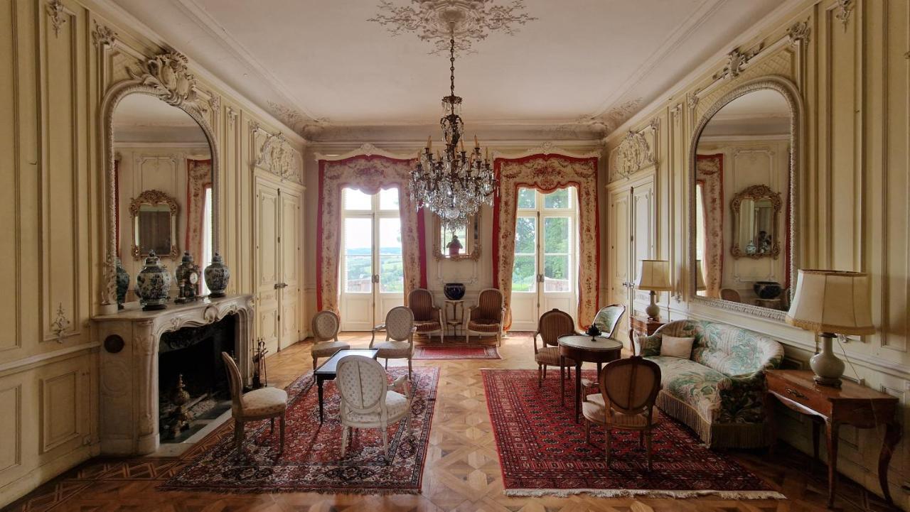 Chateau De Montpatey Bed and Breakfast Couches Exterior foto